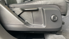 Volvo Xc40 2.0 B4P R DESIGN 5dr Auto Petrol Estate